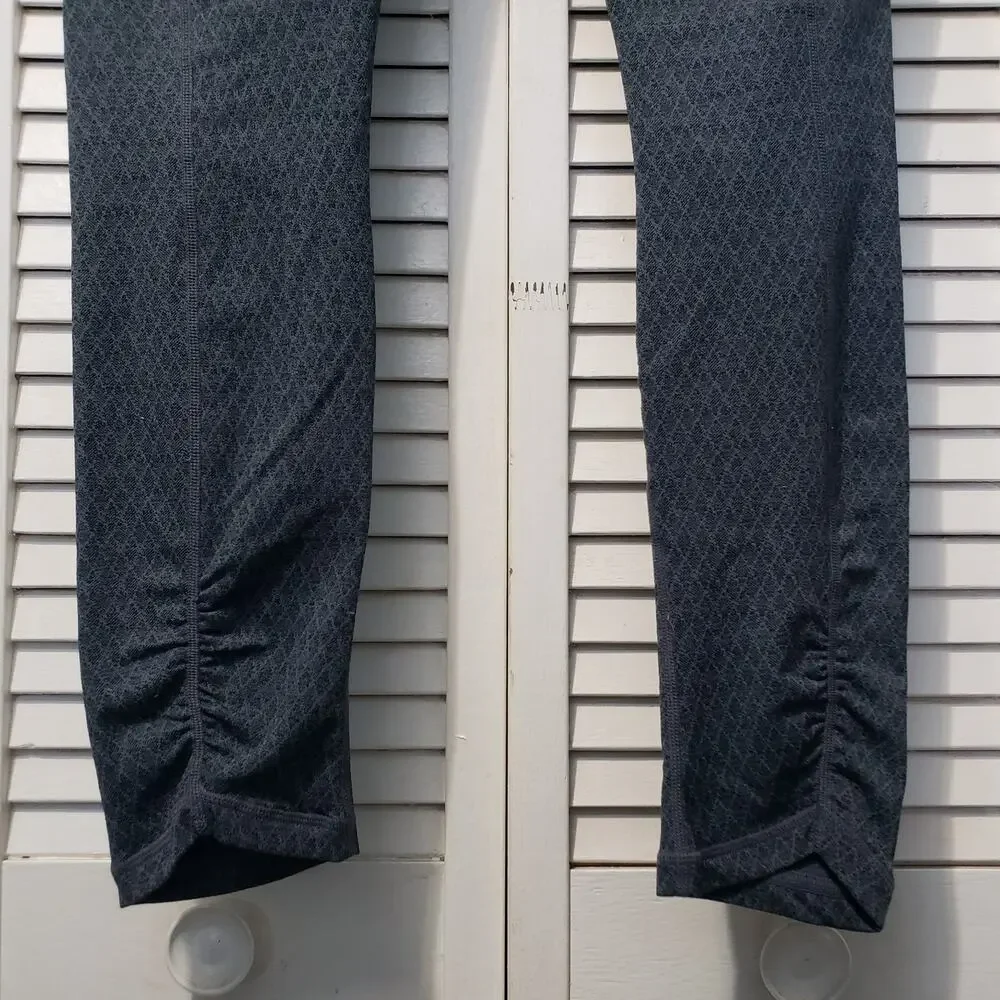 prAna Ruched Yoga Leggings Women's Medium Gray‎ Diamond Print Stretch Activewear